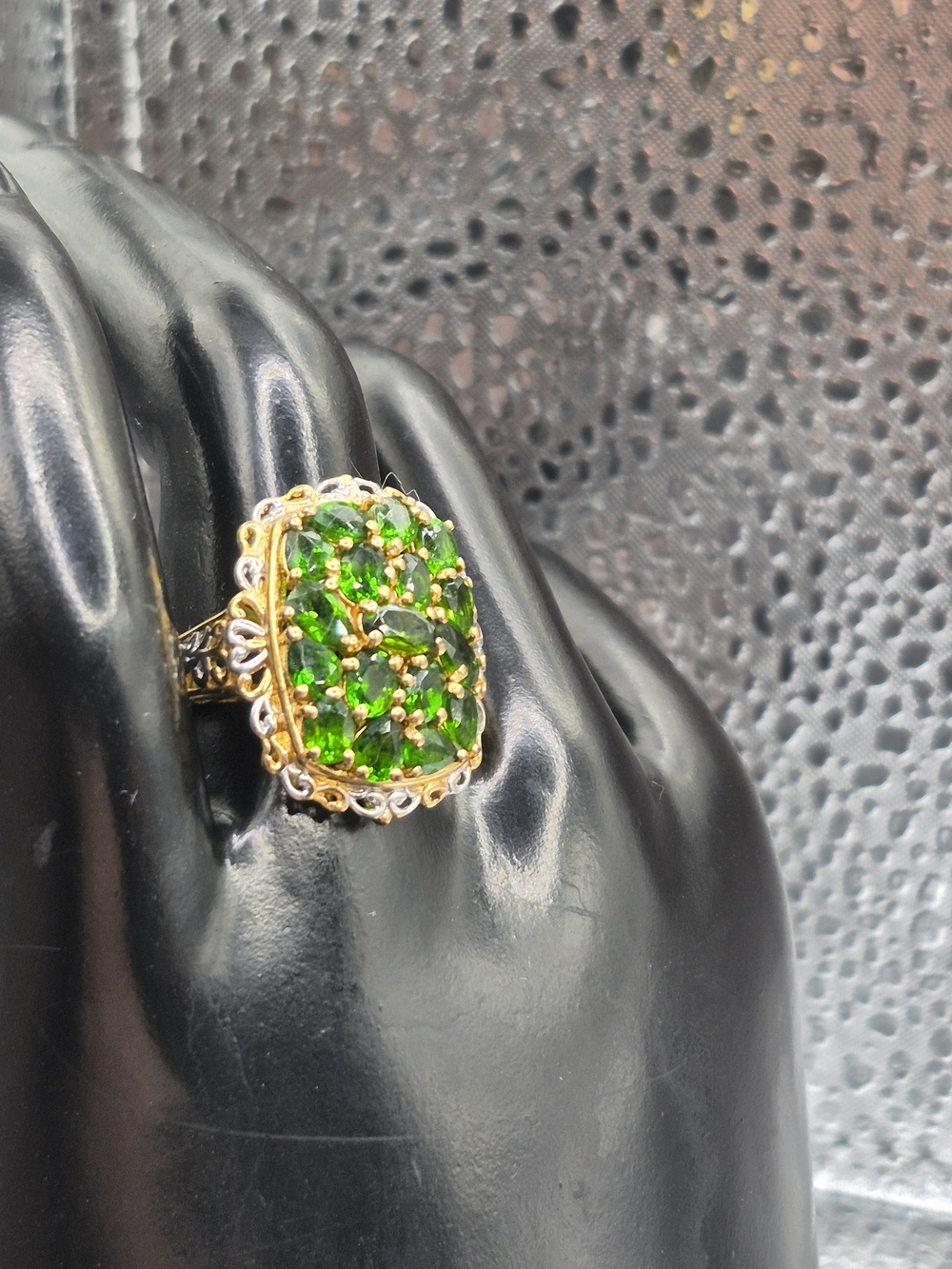 Genuine Bright Green Chrome Diopside Ring